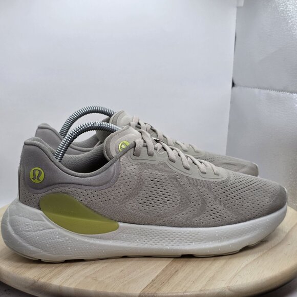 Women's Size 10.5 - Lululemon BLISSFEEL Run 2 Running Shoe- Grey/Yellow - Picture 3 of 9